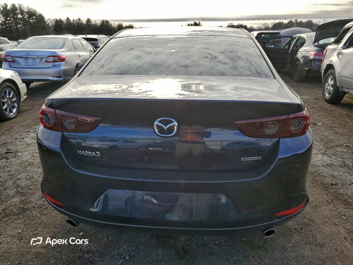 Mazda 3 2021