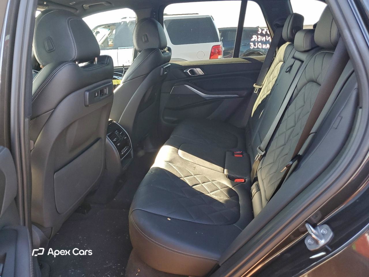 BMW X5 2023