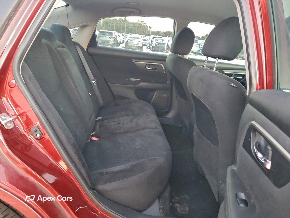 Nissan Altima 2015