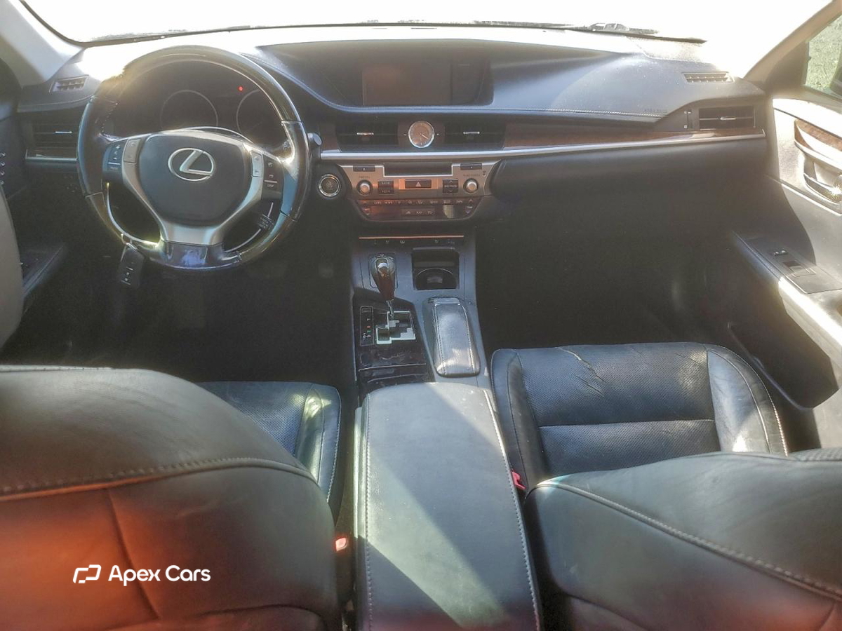 Lexus ES 2015
