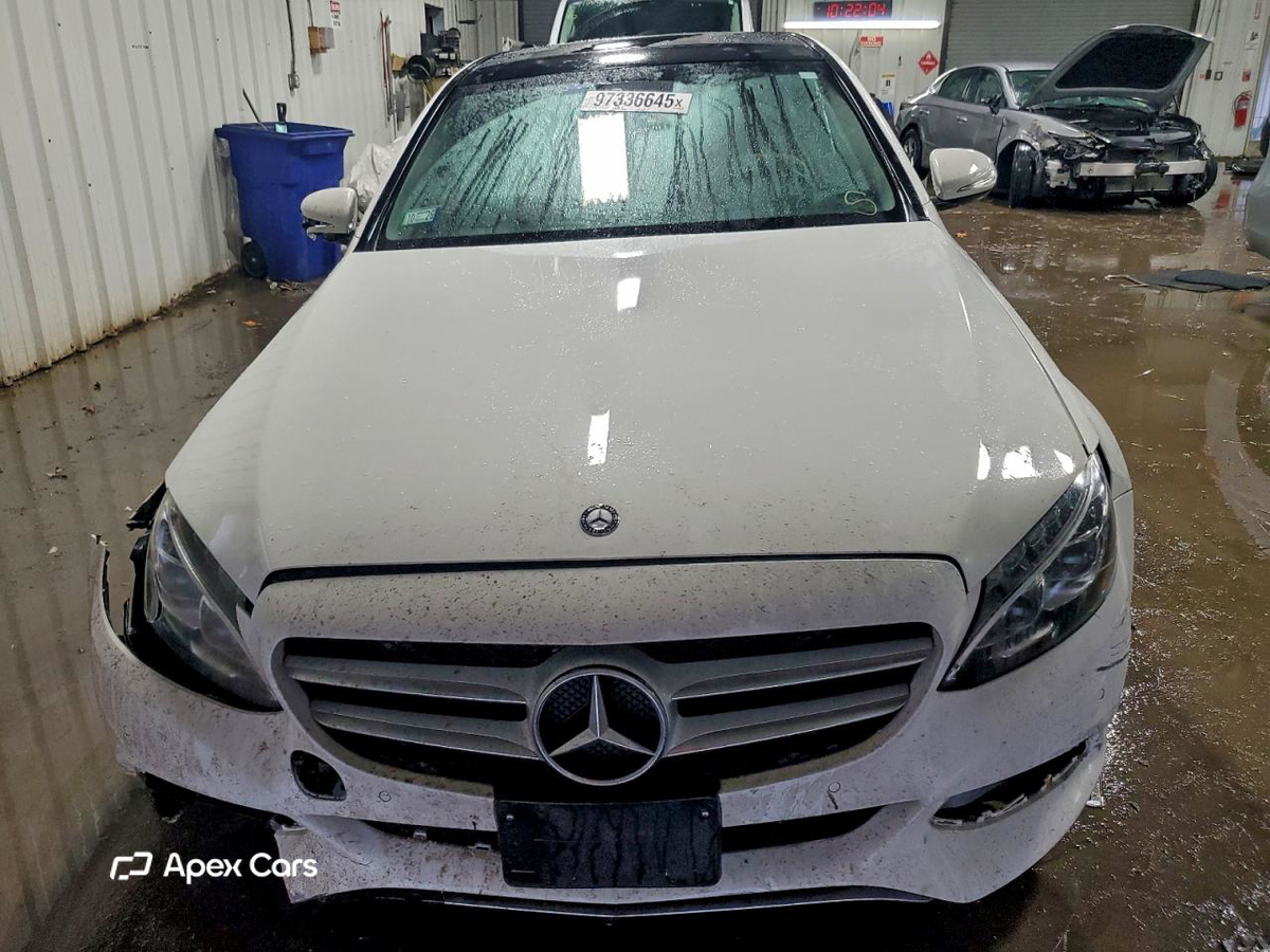 Mercedes-Benz  2015