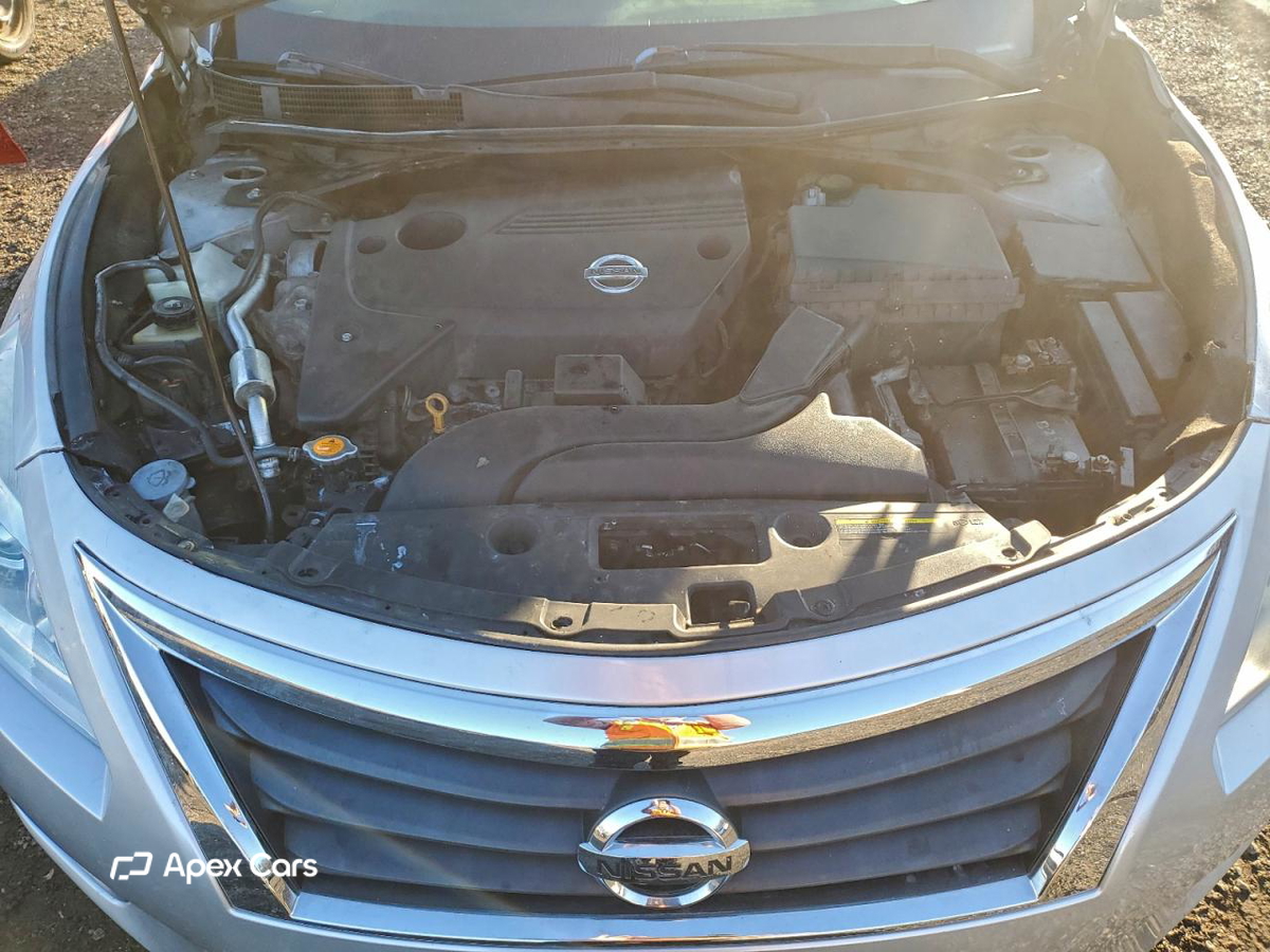 Nissan Altima 2015
