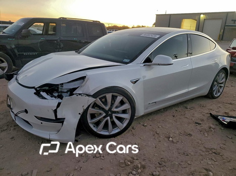 Tesla Model 3 2020 - Zdjęcie 1 z 12