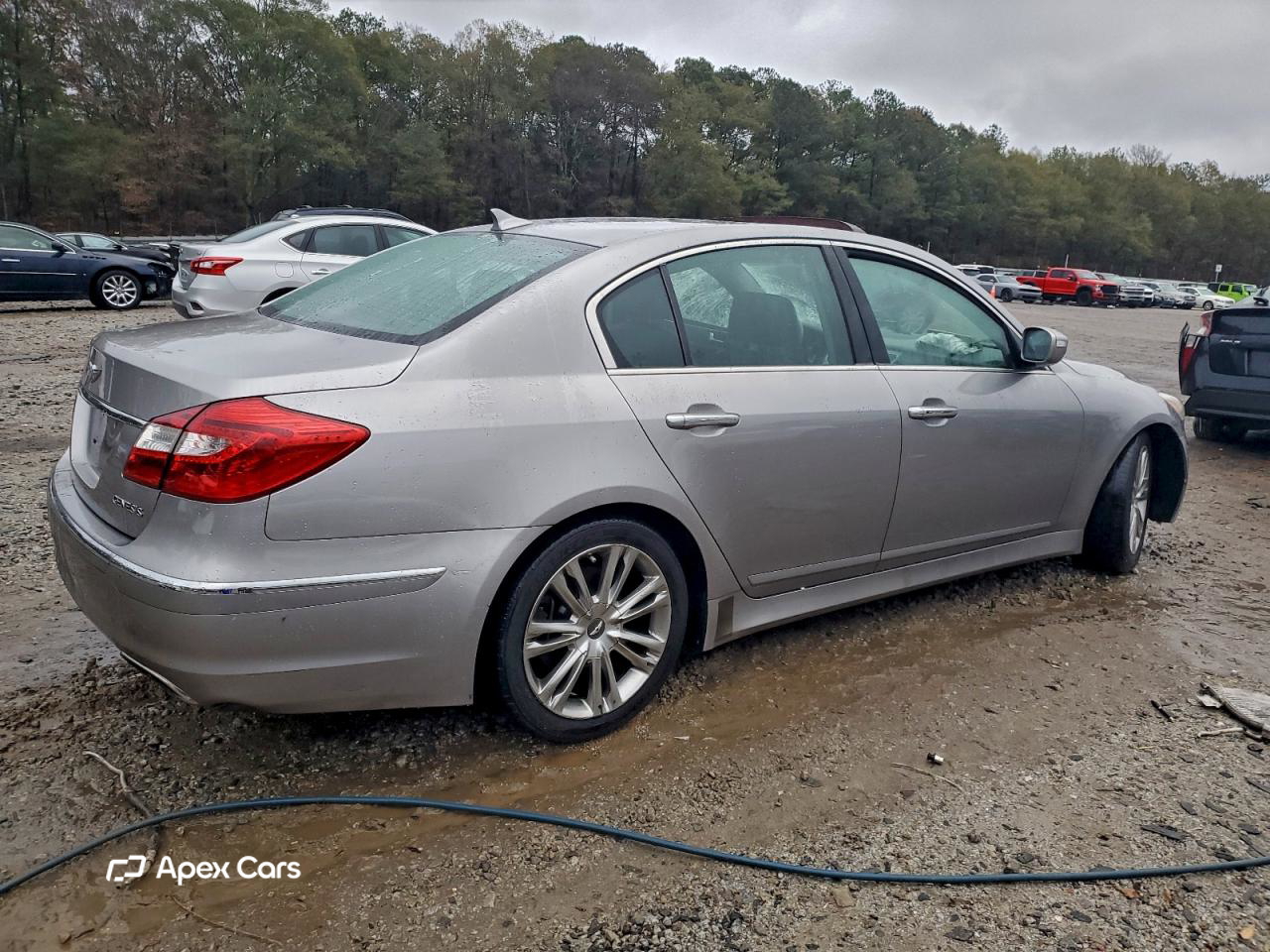 Hyundai Genesis 2012