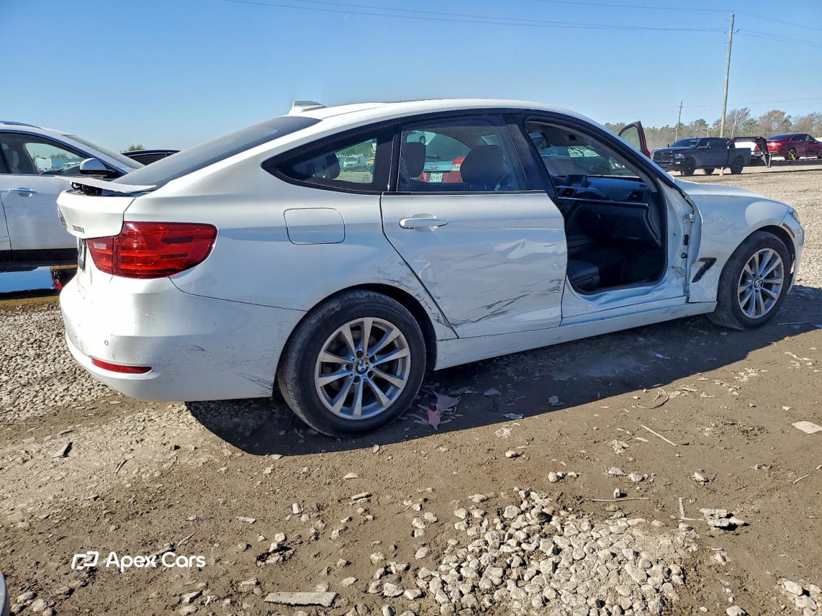 BMW Series 3 2015