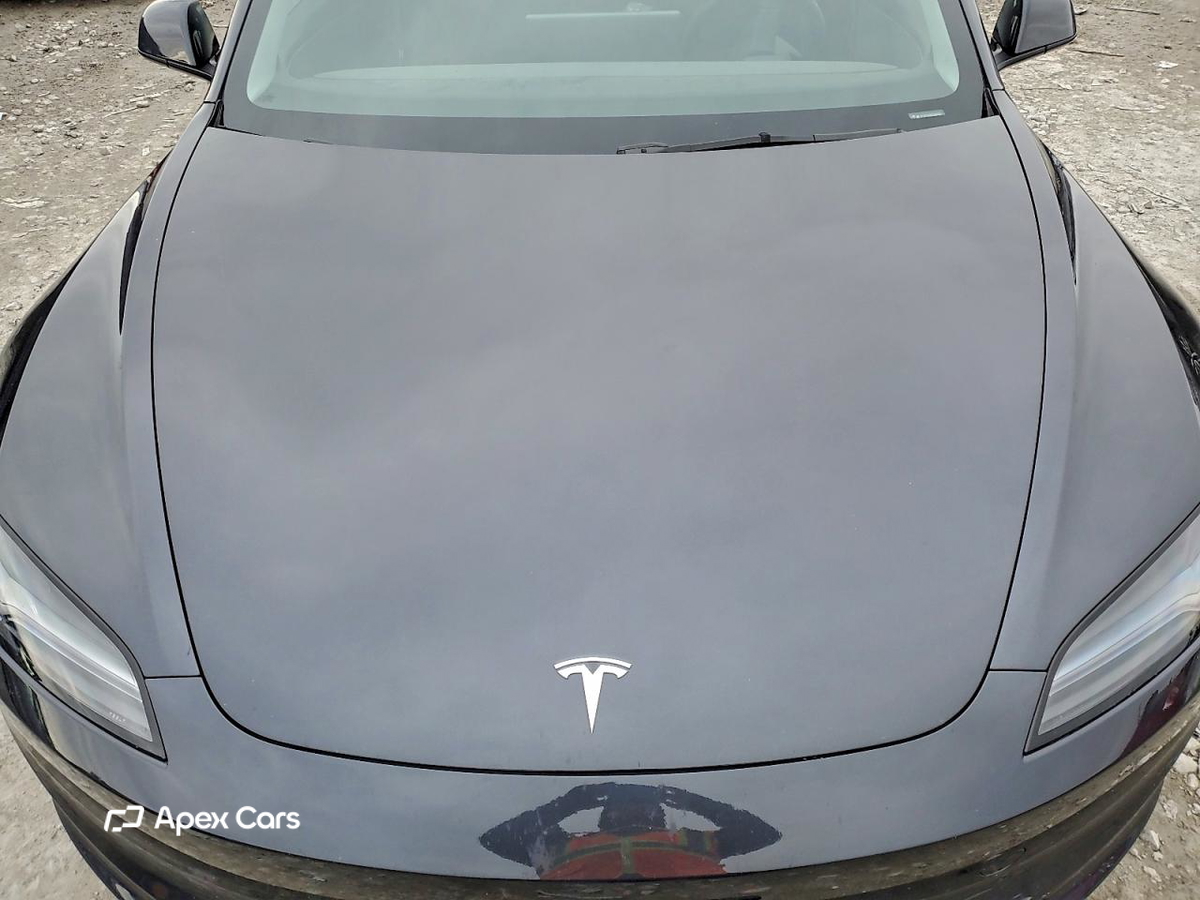 Tesla Model 3 2025