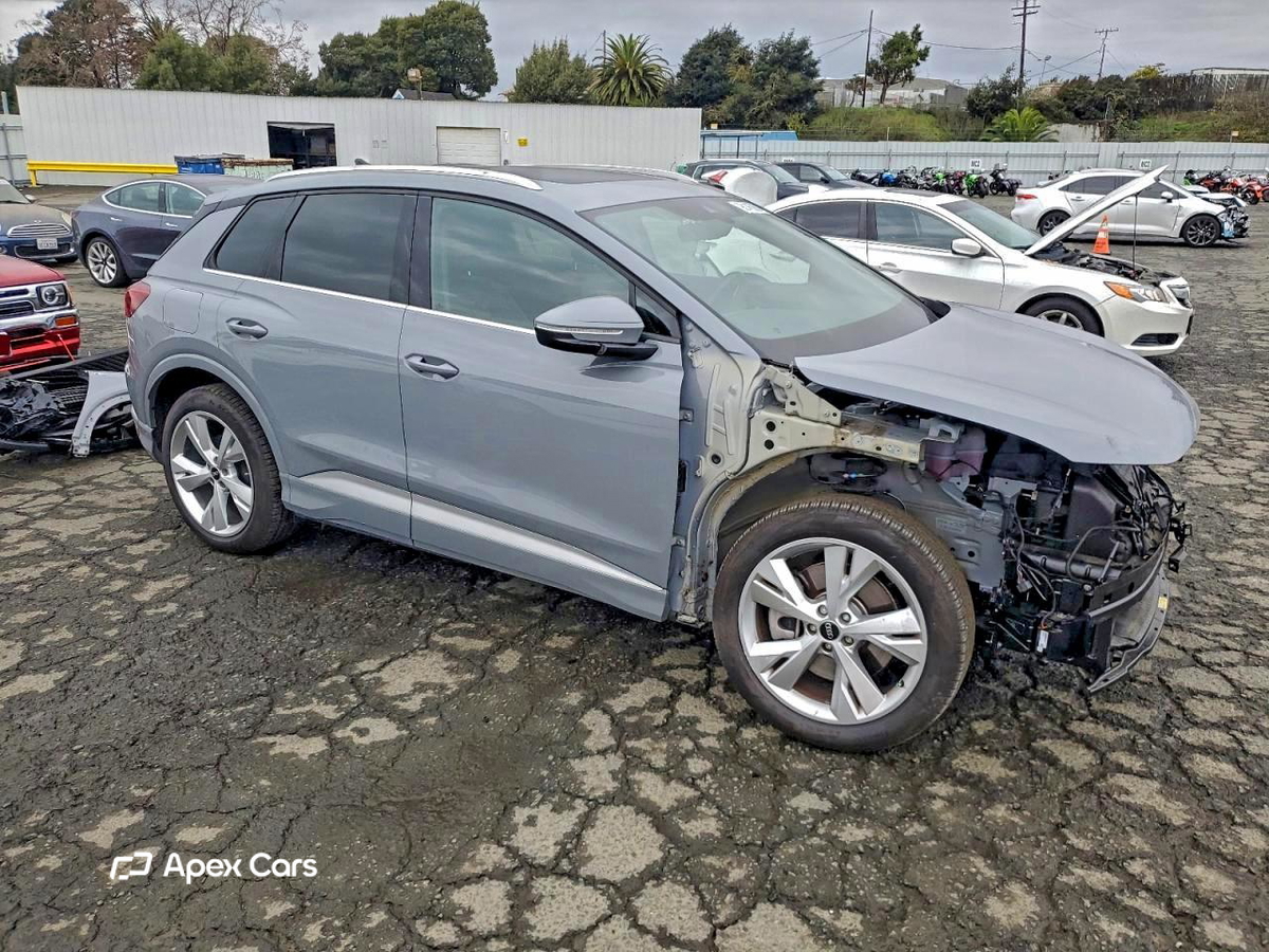 Audi Q4 e-tron 2023