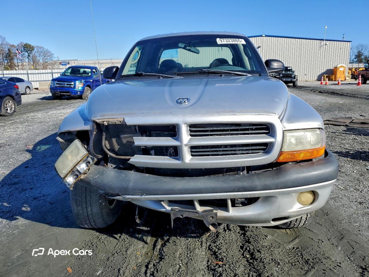 Dodge Dakota 2003