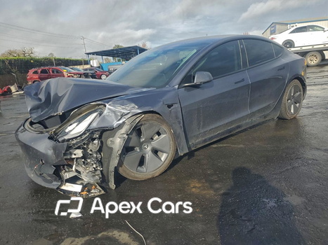 Tesla Model 3 2023 - Image 1 of 13