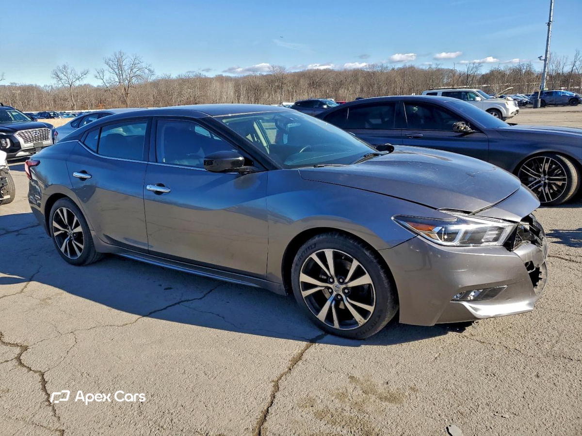 Nissan Maxima 2018