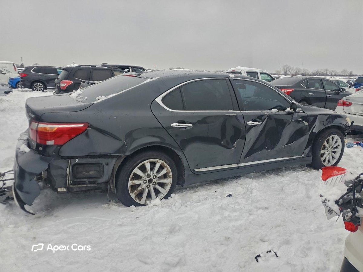 Lexus LS 2011