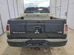 Mitsubishi Raider 2006
