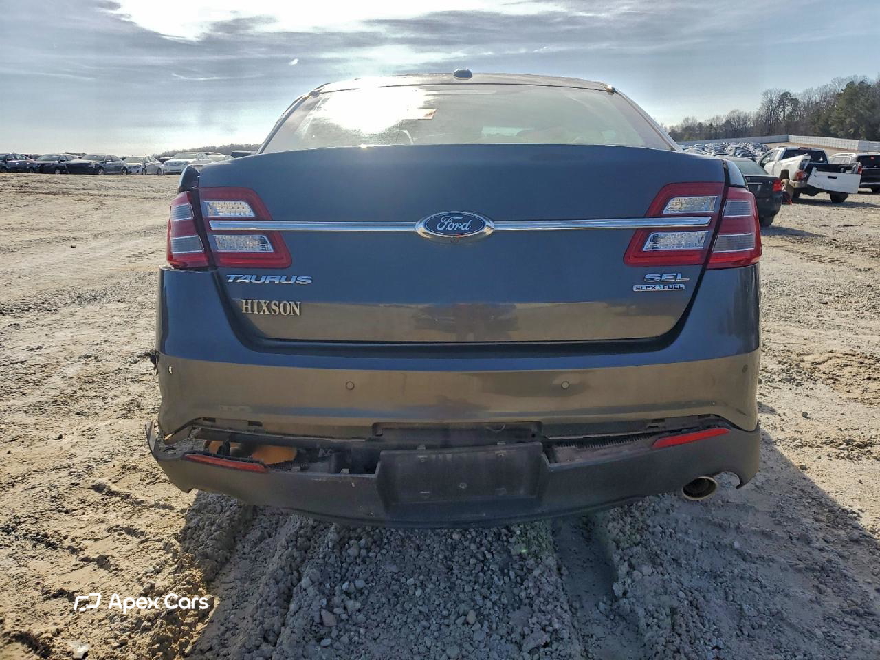 Ford Taurus 2015