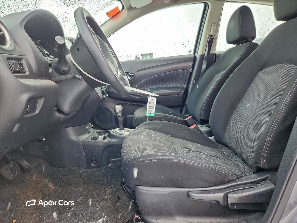 Nissan Versa 2019