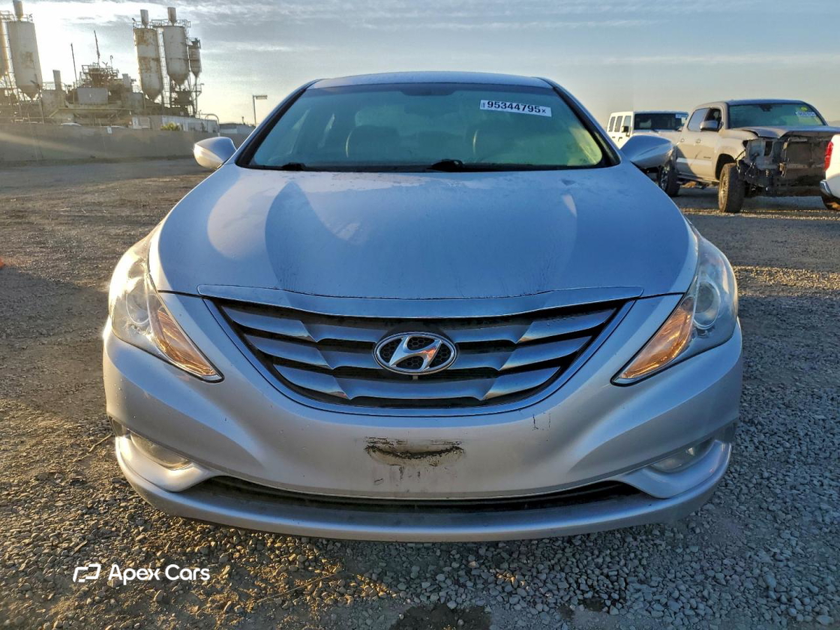 Hyundai Sonata 2013