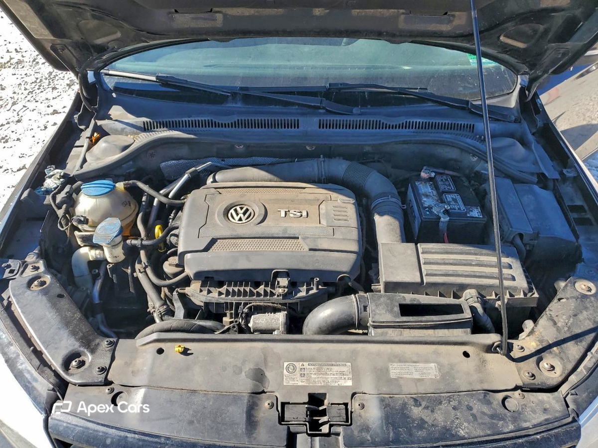 Volkswagen Jetta 2014