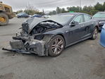 Tesla Model S 2015