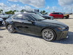 Lexus IS 2023