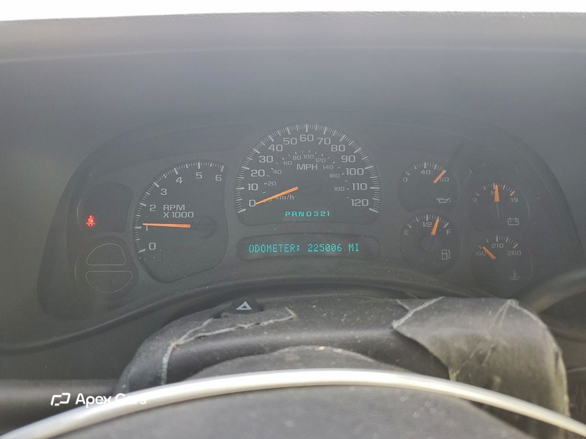 Chevrolet Tahoe 2003
