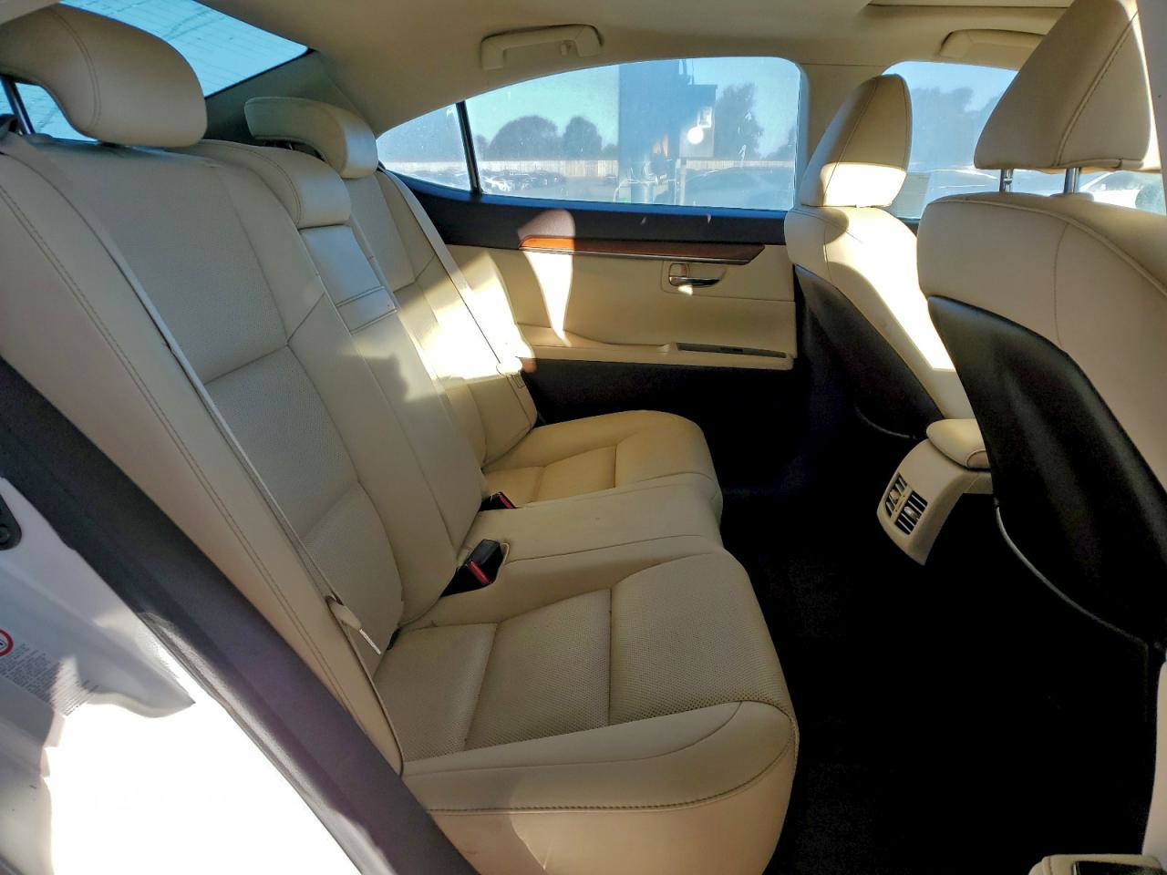 Lexus ES 2017