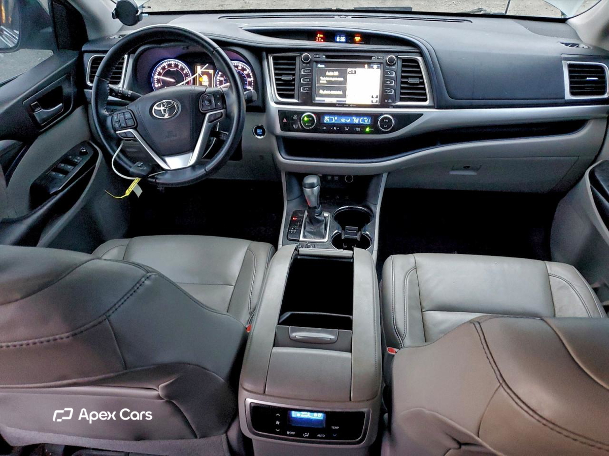 Toyota Highlander 2018