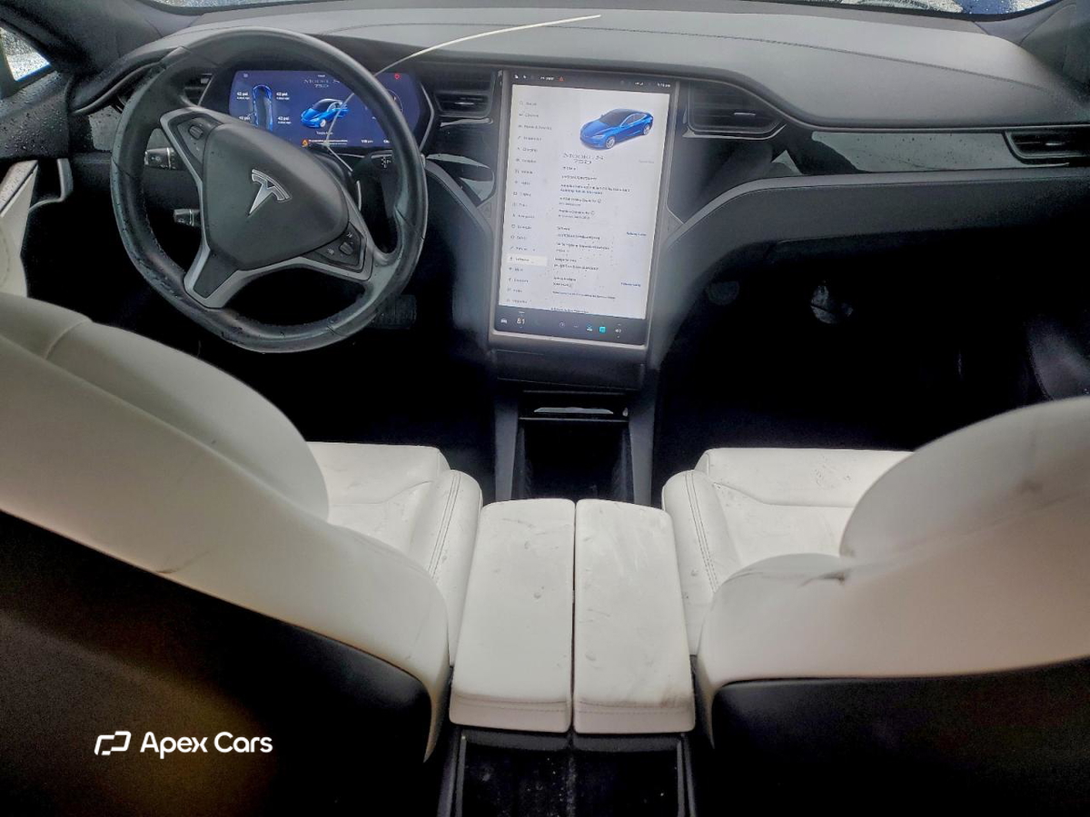 Tesla Model S 2018