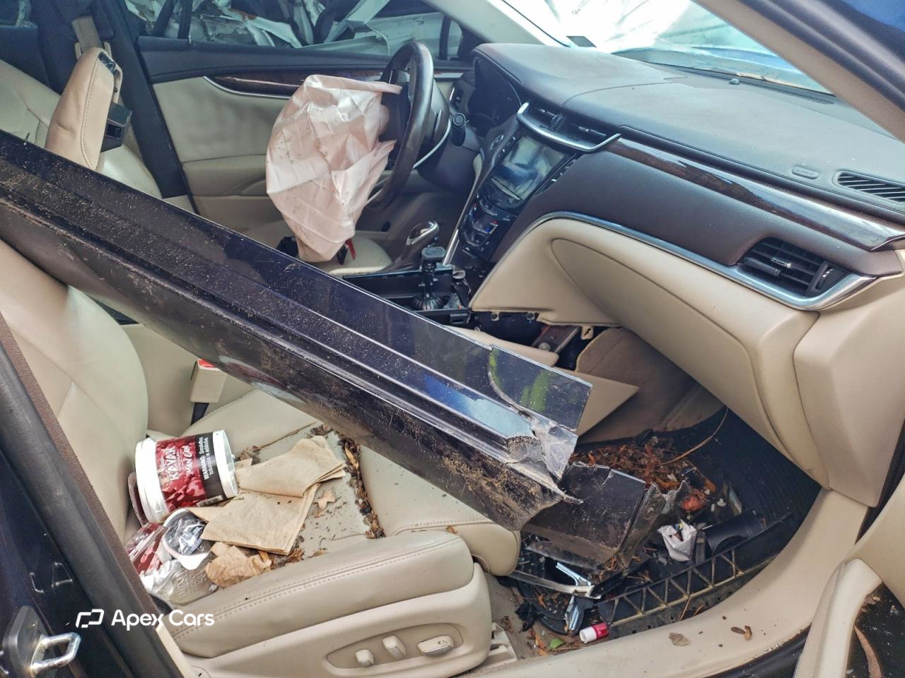 Cadillac XTS 2013