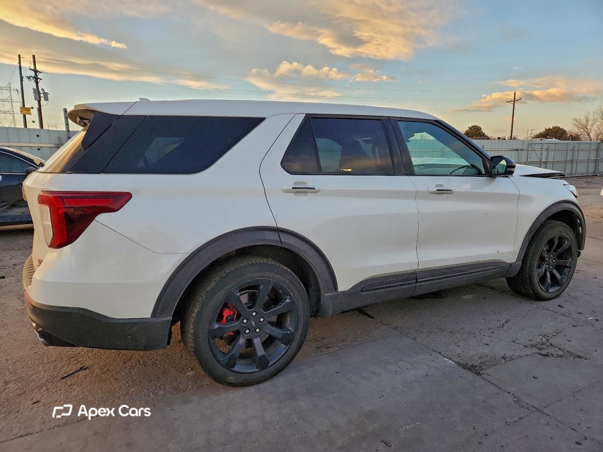 Ford Explorer 2021