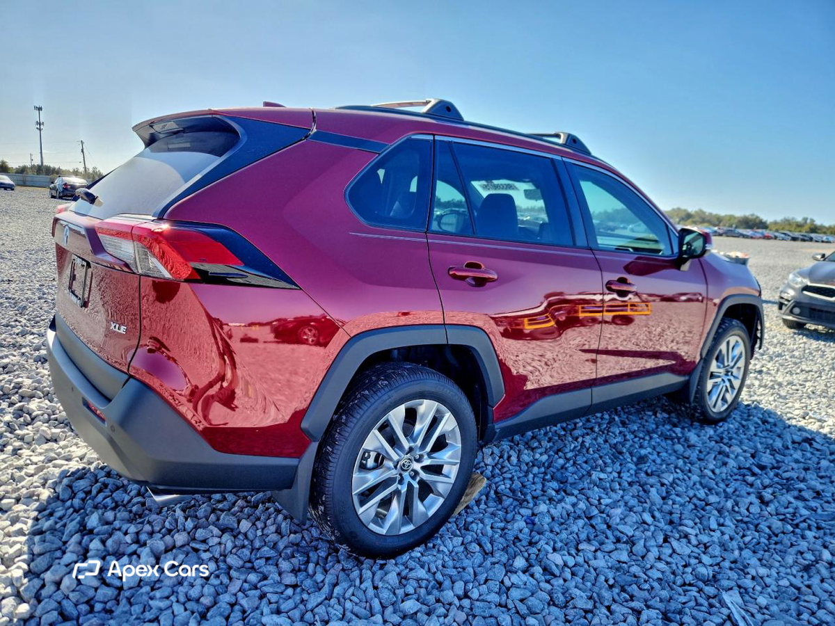 Toyota RAV 4 2025