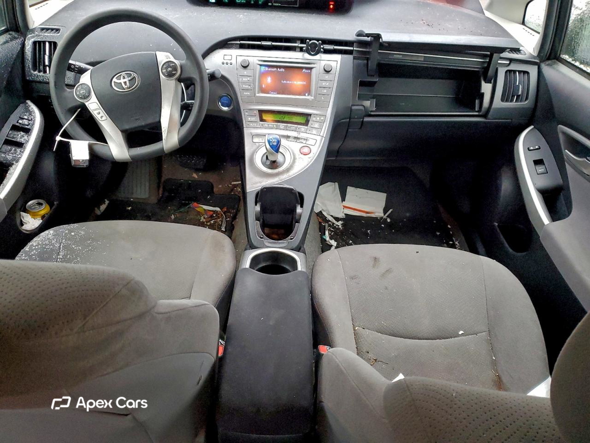 Toyota Prius 2015