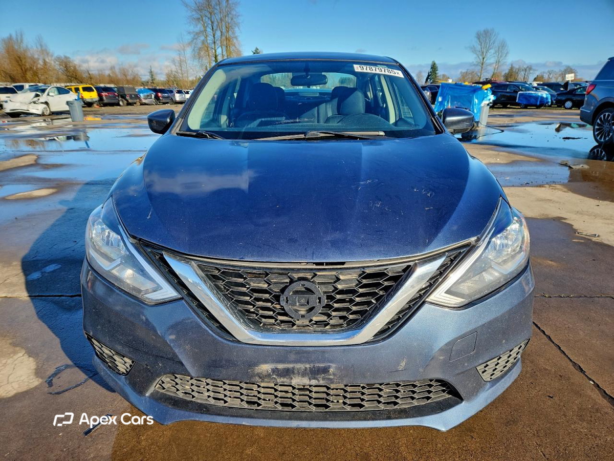 Nissan Sentra 2016