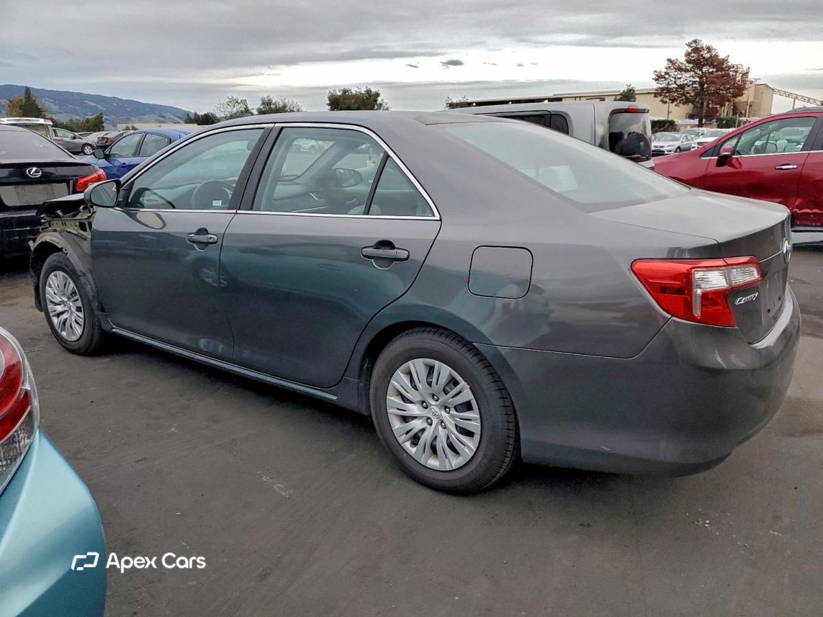 Toyota Camry 2012