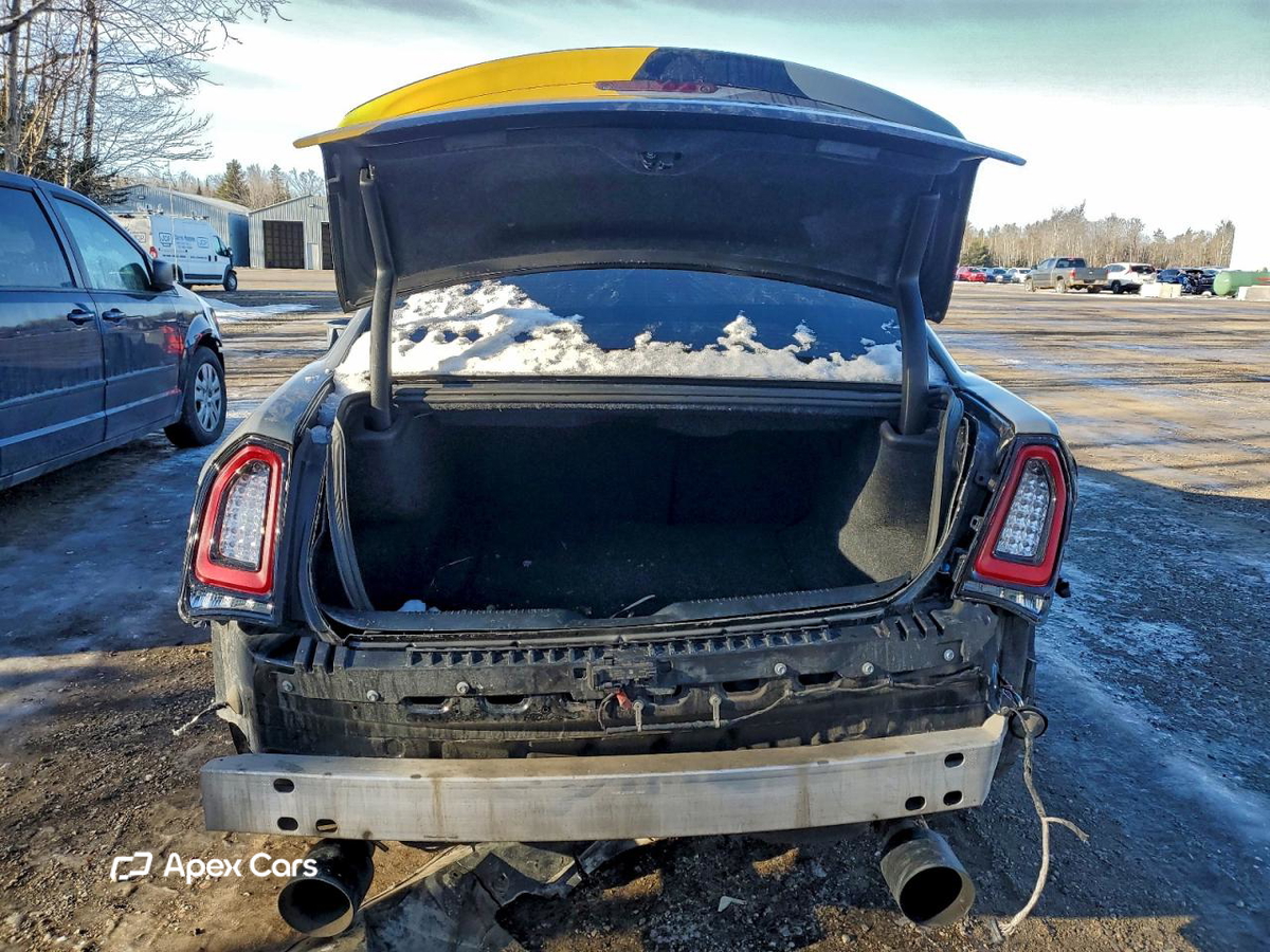 Chrysler 300C 2023