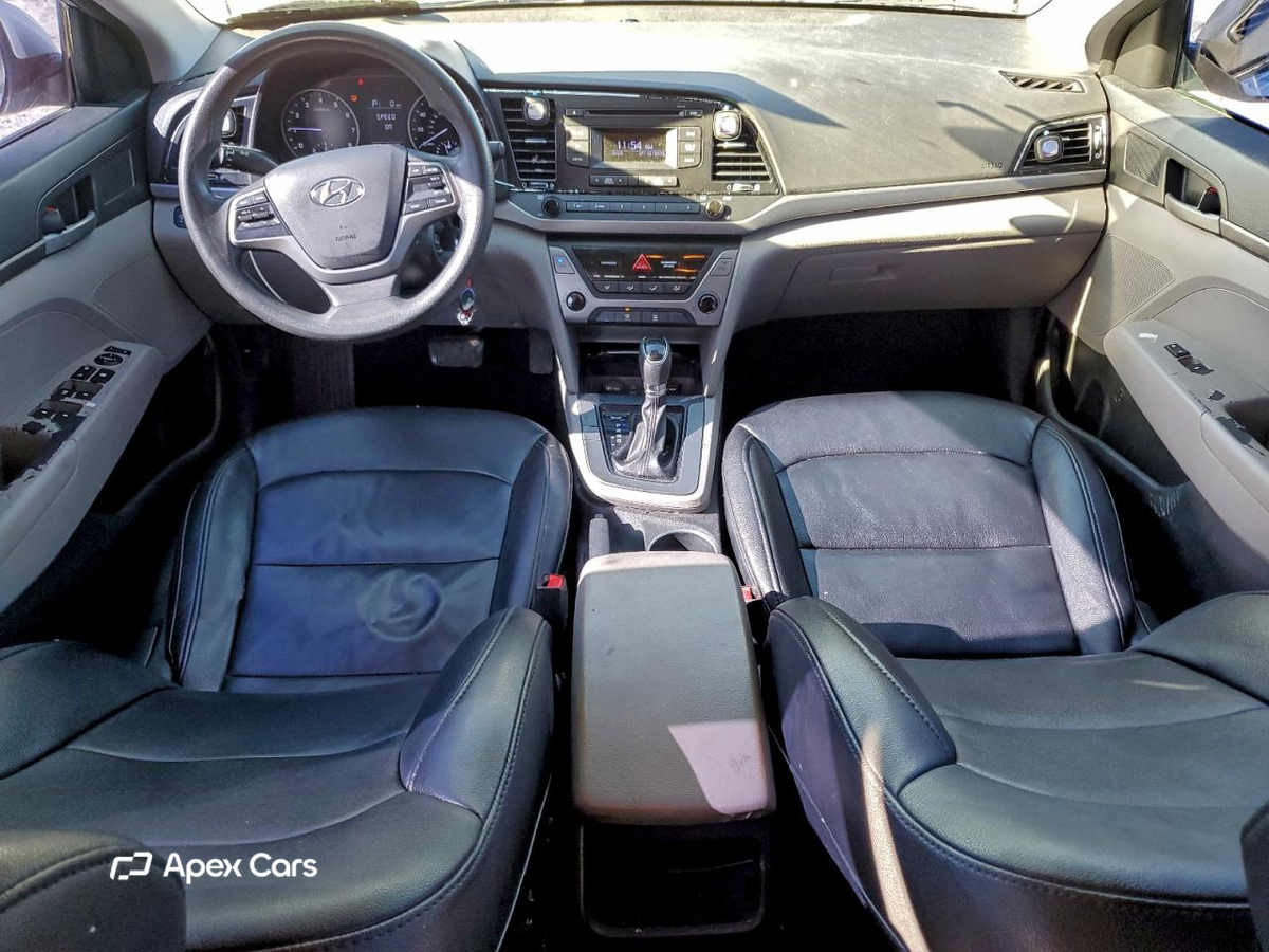 Hyundai Elantra 2017