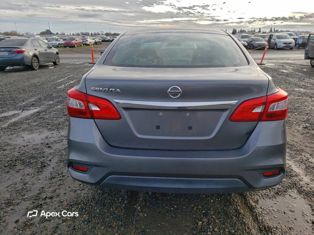 Nissan Sentra 2017