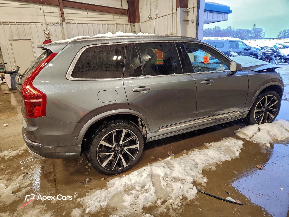 Volvo XC90 2019