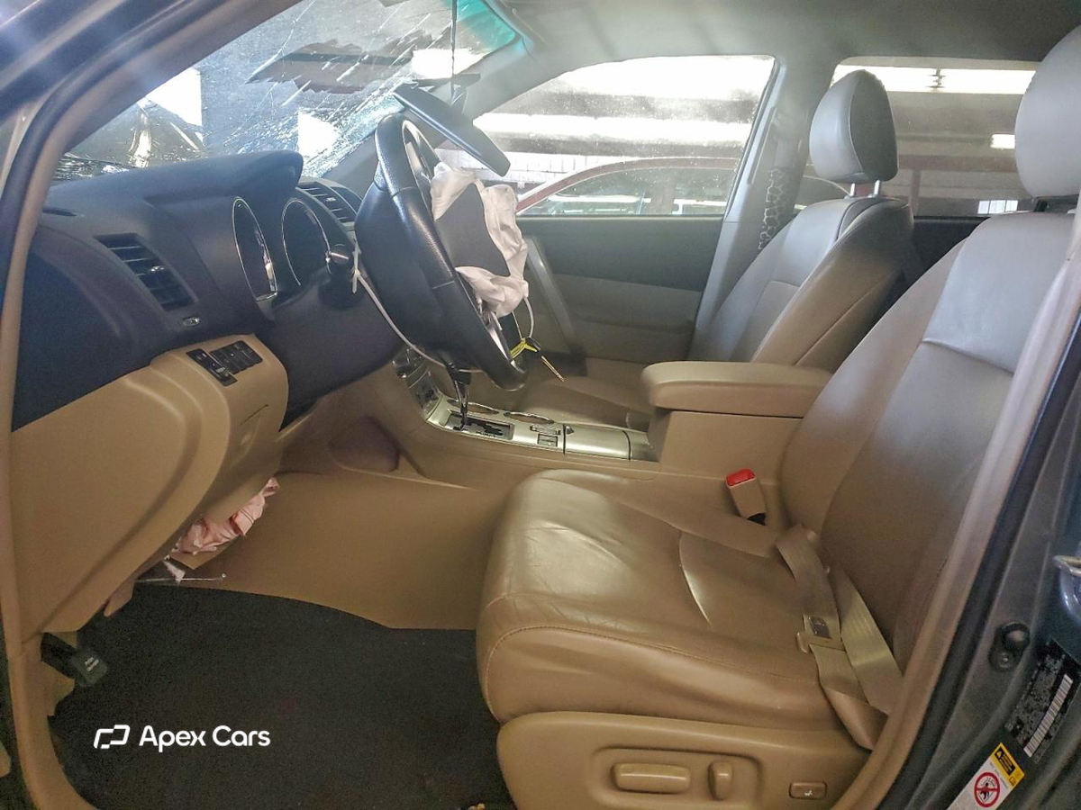 Toyota Highlander 2011