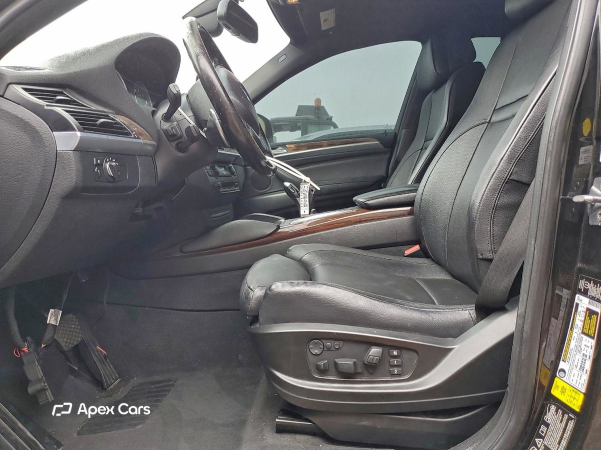 BMW X6 2012