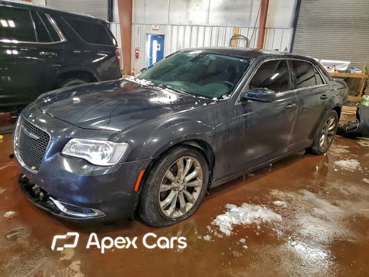 Chrysler 300 2019 - Image 1 of 13