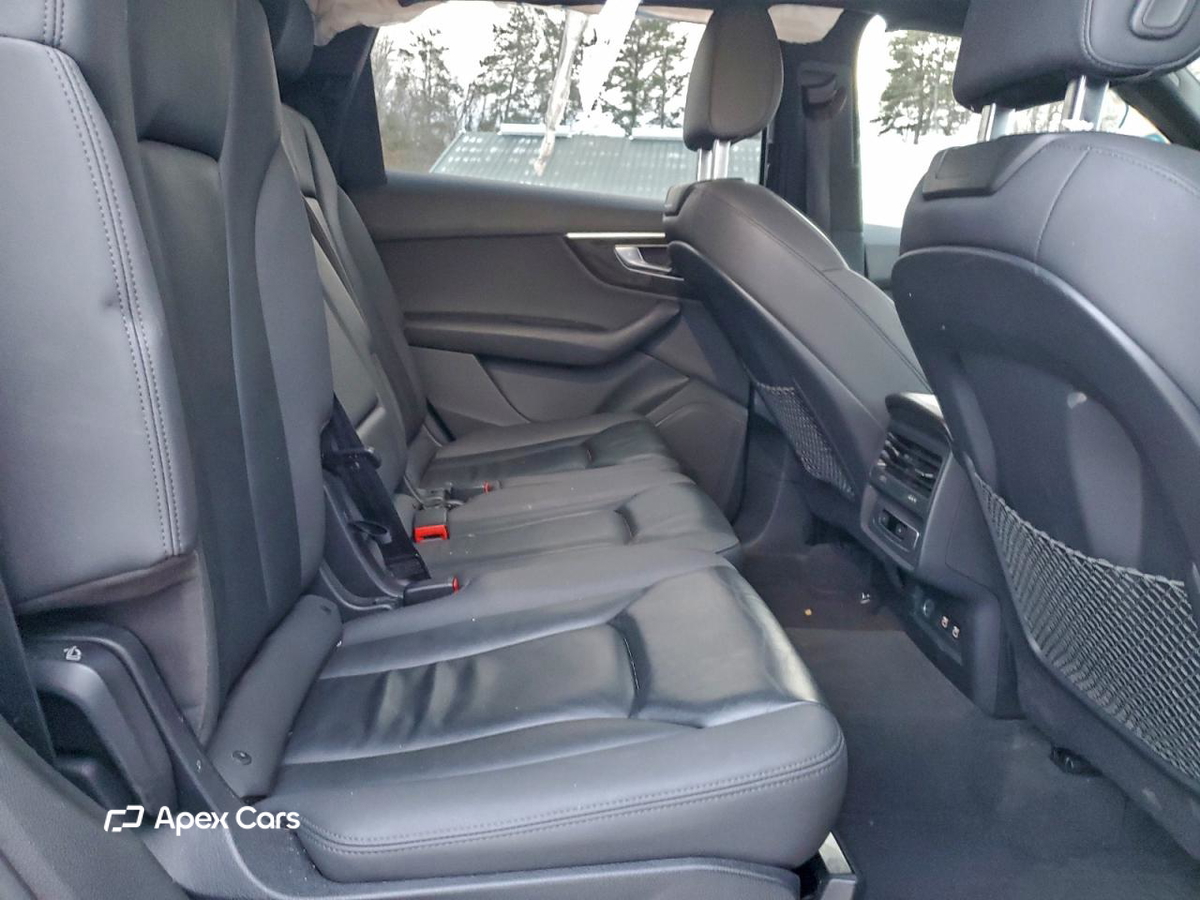 Audi Q7 2021