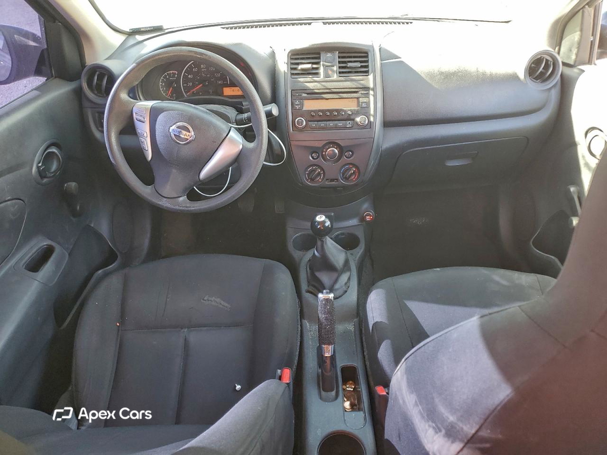 Nissan Versa 2017