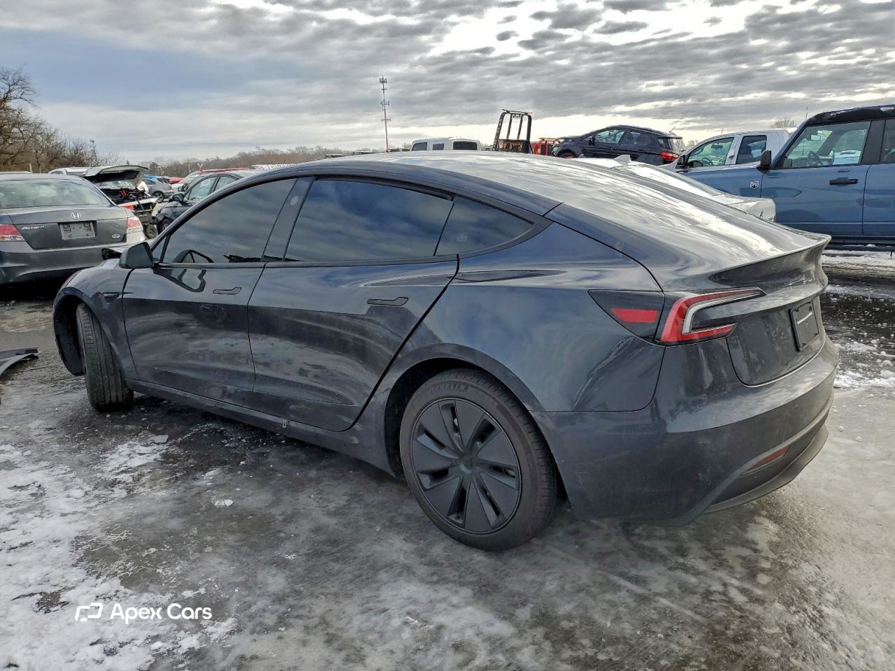Tesla Model 3 2025
