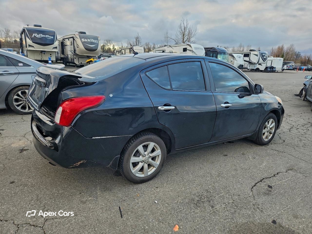 Nissan Versa 2012