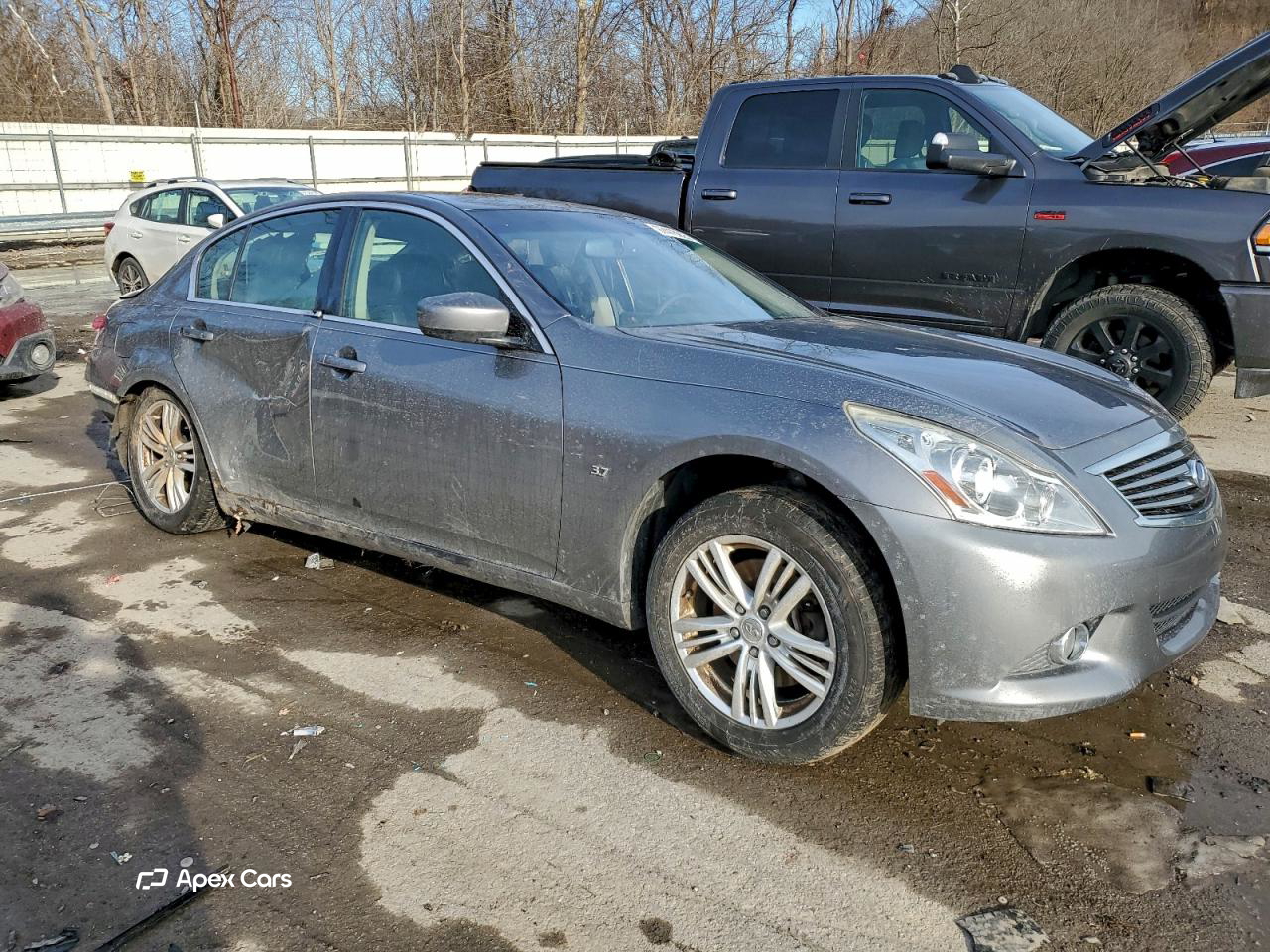 Infiniti Q40 2015