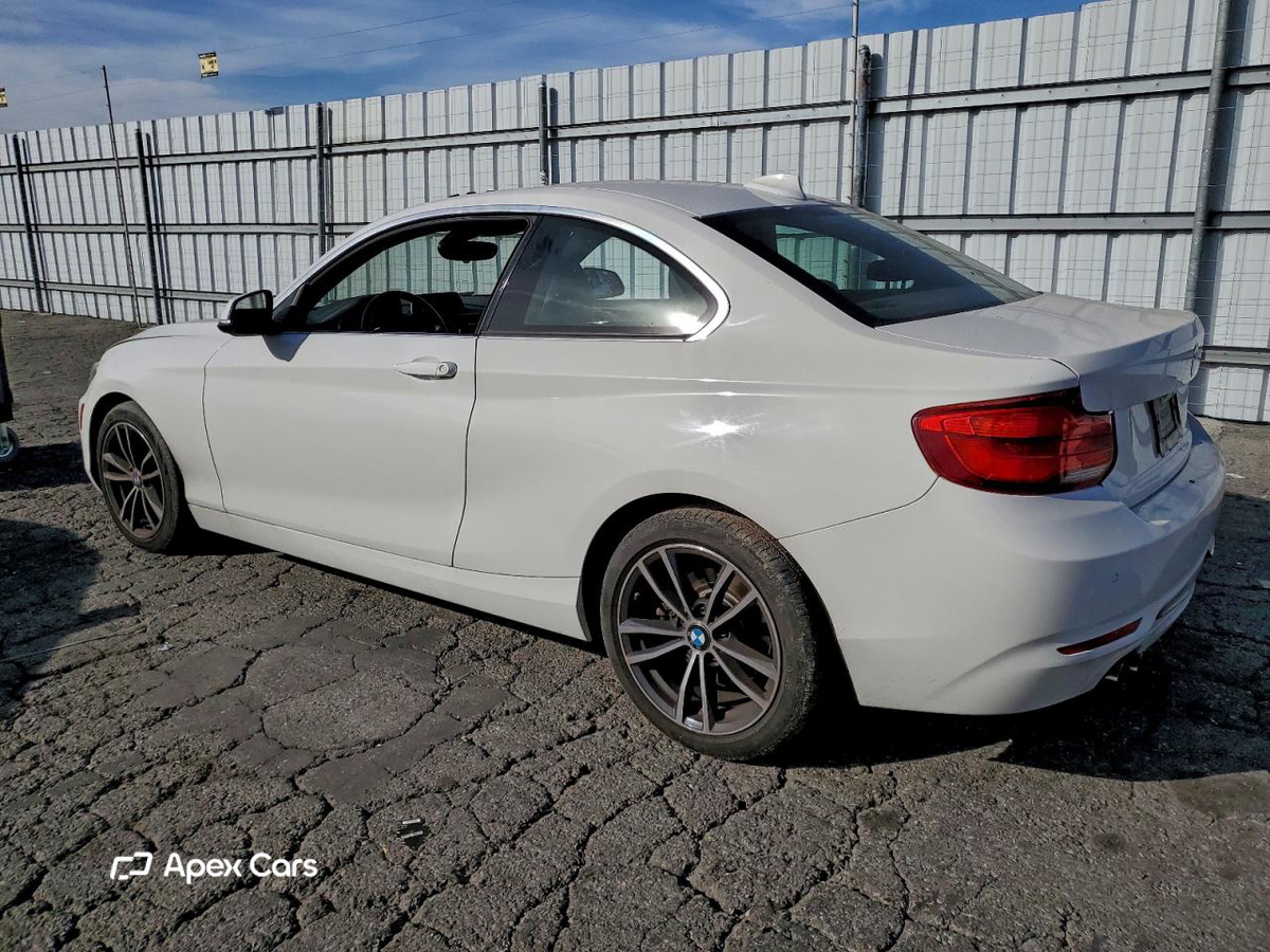 BMW Series 2 2019