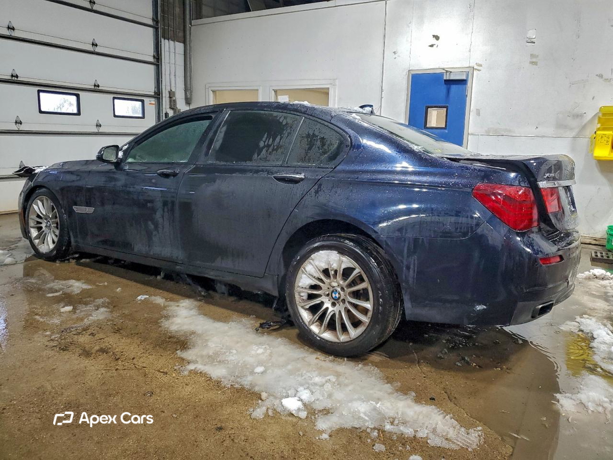 BMW Series 7 2014