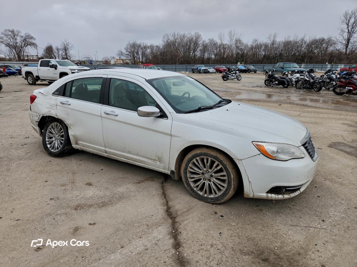 Chrysler 200 2013
