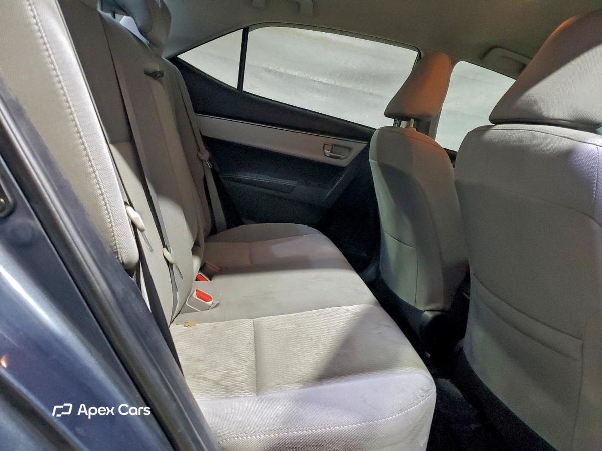 Toyota Corolla 2015