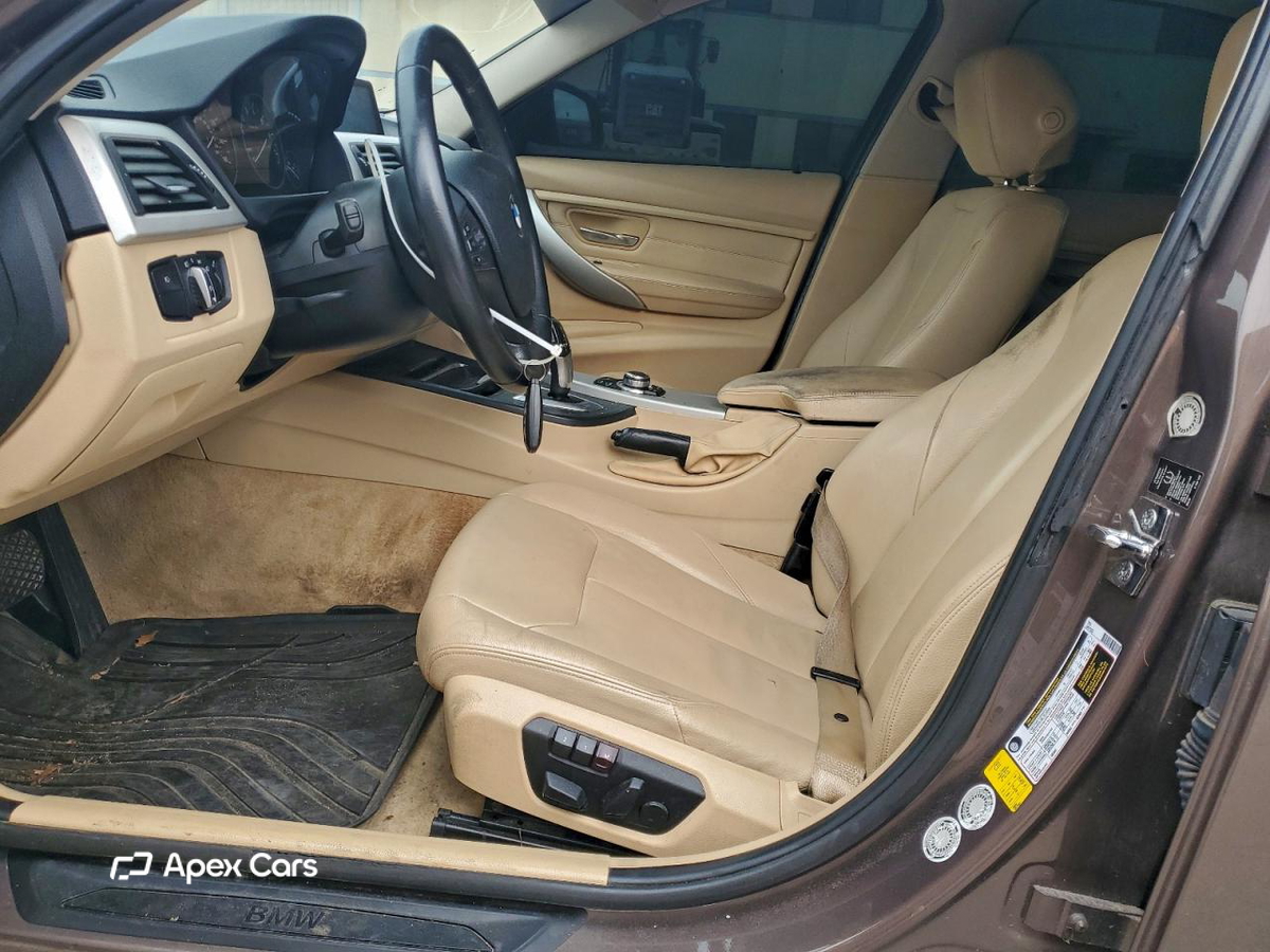 BMW Series 3 2012