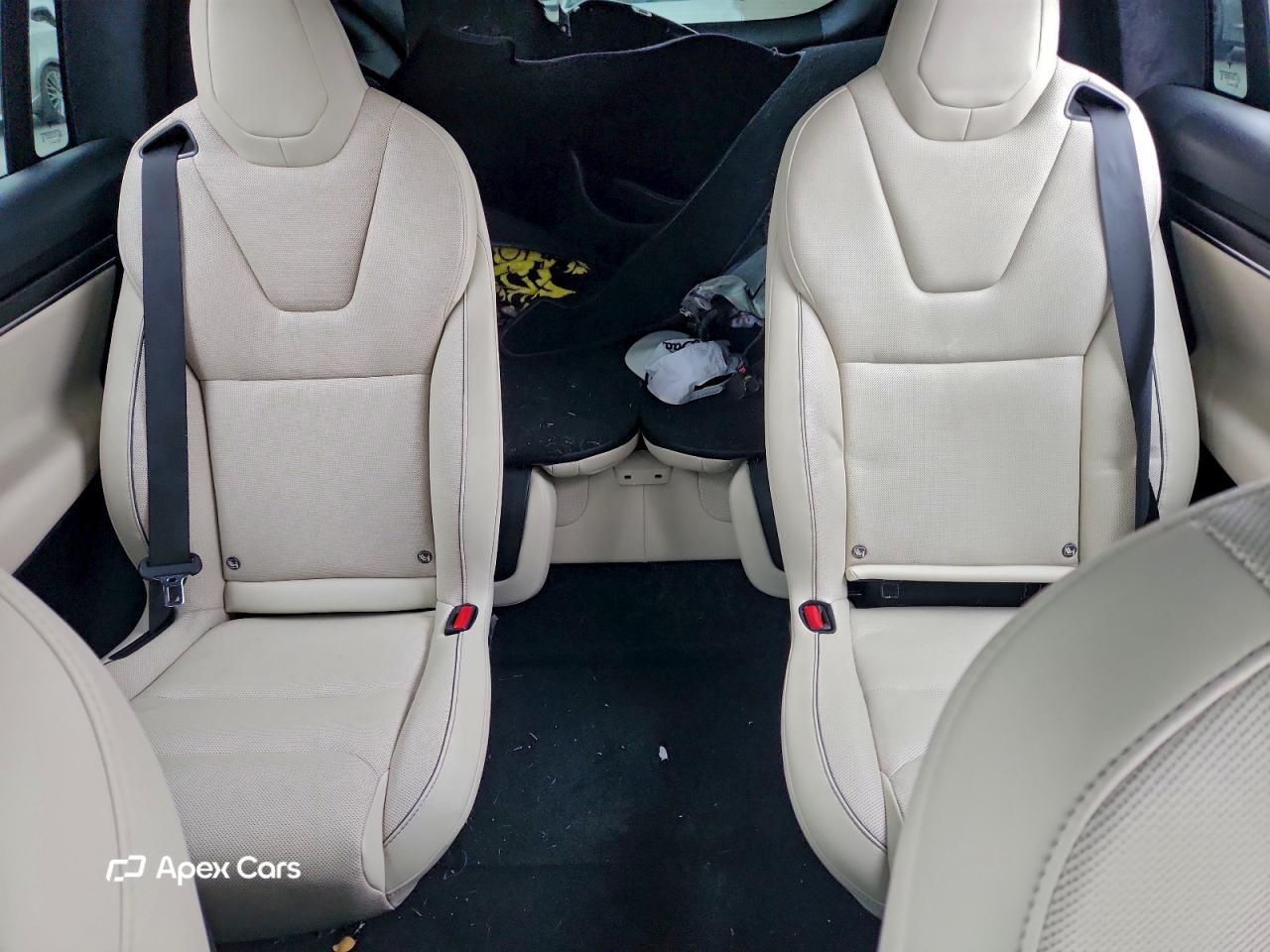 Tesla Model X 2023